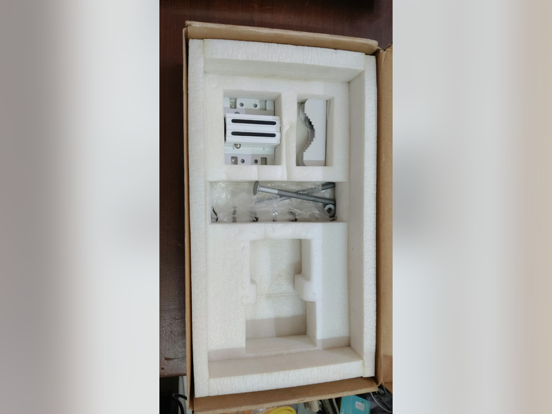 Click to enlarge Ubiquiti UAP-AC Outdoor Access Point, mounting kit