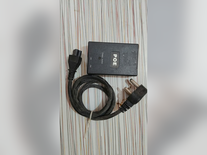 Click to enlarge PoE Injector / Adapter (802.3af/at), Sem PoE adapter