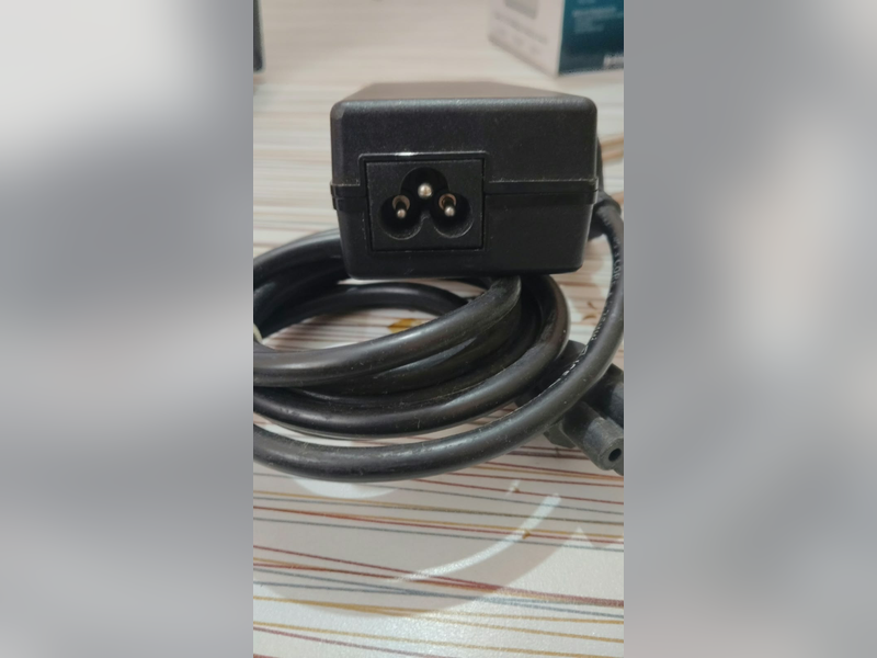 Click to enlarge PoE Injector / Adapter (802.3af/at), Cambium injector, ports