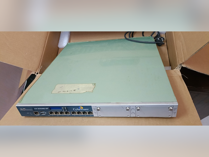 Click to enlarge Cyberoam CR500iNG-XP Next-Gen UTM Firewall, angled front