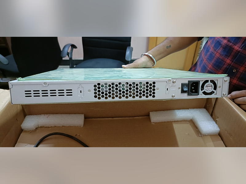 Click to enlarge Cyberoam CR500iNG-XP Next-Gen UTM Firewall, back panel