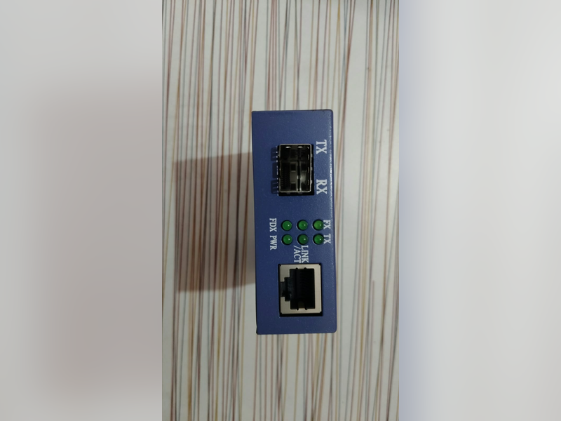 Click to enlarge Fibre Media Converters (DBC, Binatone and techNXT), techNXT converter, ports