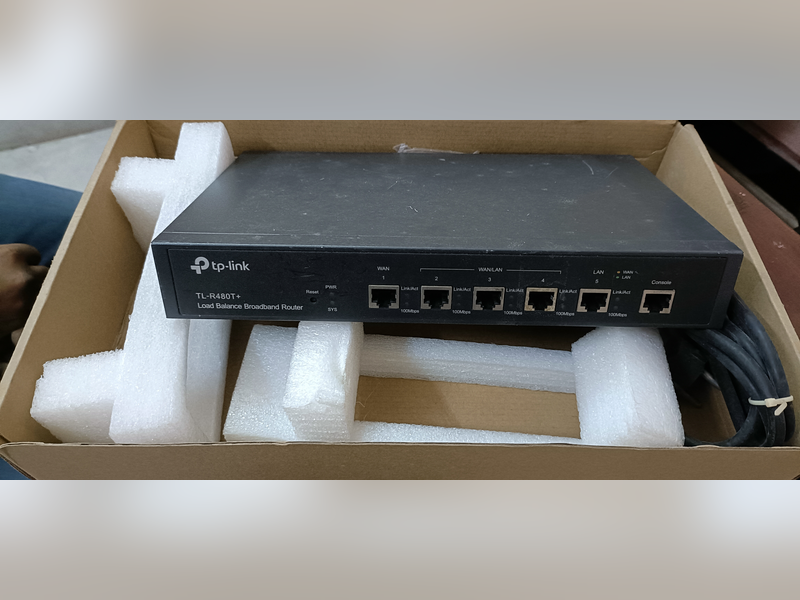 TP-Link TL-R480T+ Router