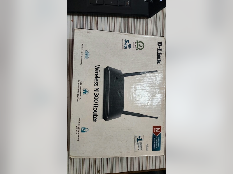 Click to enlarge D-Link DIR-615 Wireless N Router, retail box