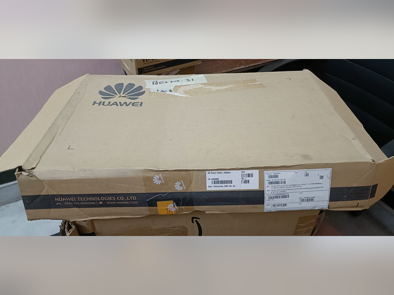 Click to enlarge Huawei S2700-18TP-EI-AC 16-Port Switch, retail box
