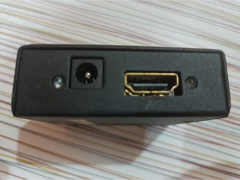 Click to enlarge Milestone ML-102 HDMI Splitter, HDMI input and power