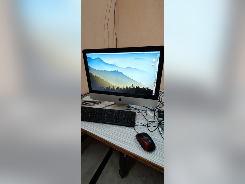 Apple iMac12,1 All-in-One Desktop