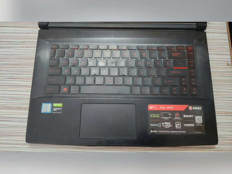 Click to enlarge MSI GF63 Thin 9SC Laptop (MS-16R3), keyboard