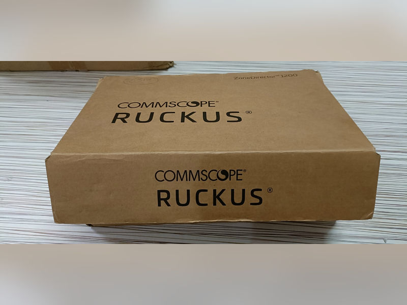 Click to enlarge Ruckus ZoneDirector 1200 (Licensed for 5 ZoneFlex APs, PN: 901-1205IN00), retail box